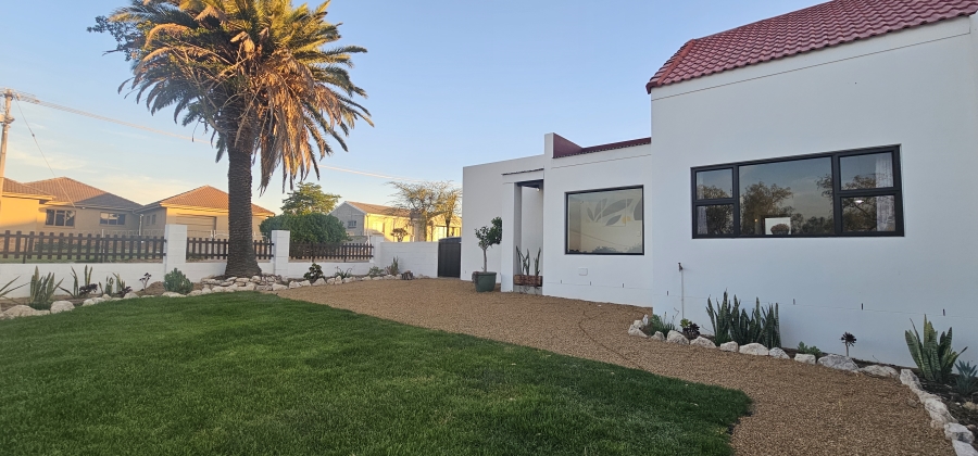 3 Bedroom Property for Sale in Hopefield Western Cape